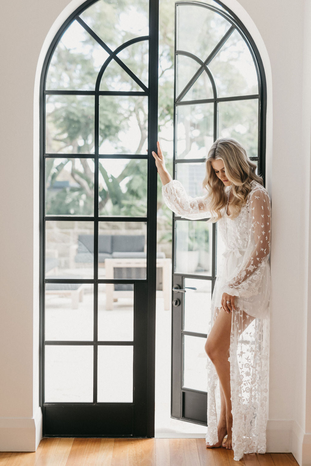 Lace Bridal Robe - Le Rose