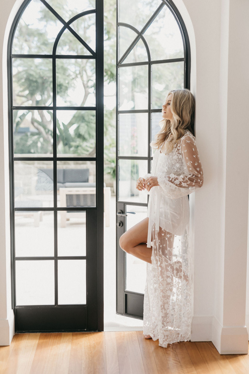 Lace Bridal Robe - Le Rose