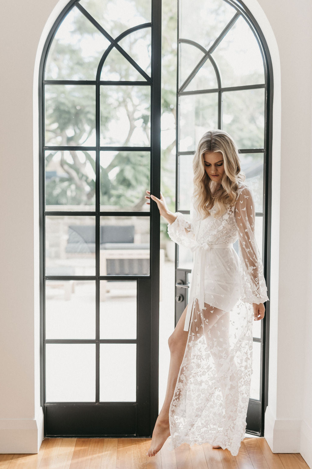 Lace Bridal Robe - Le Rose