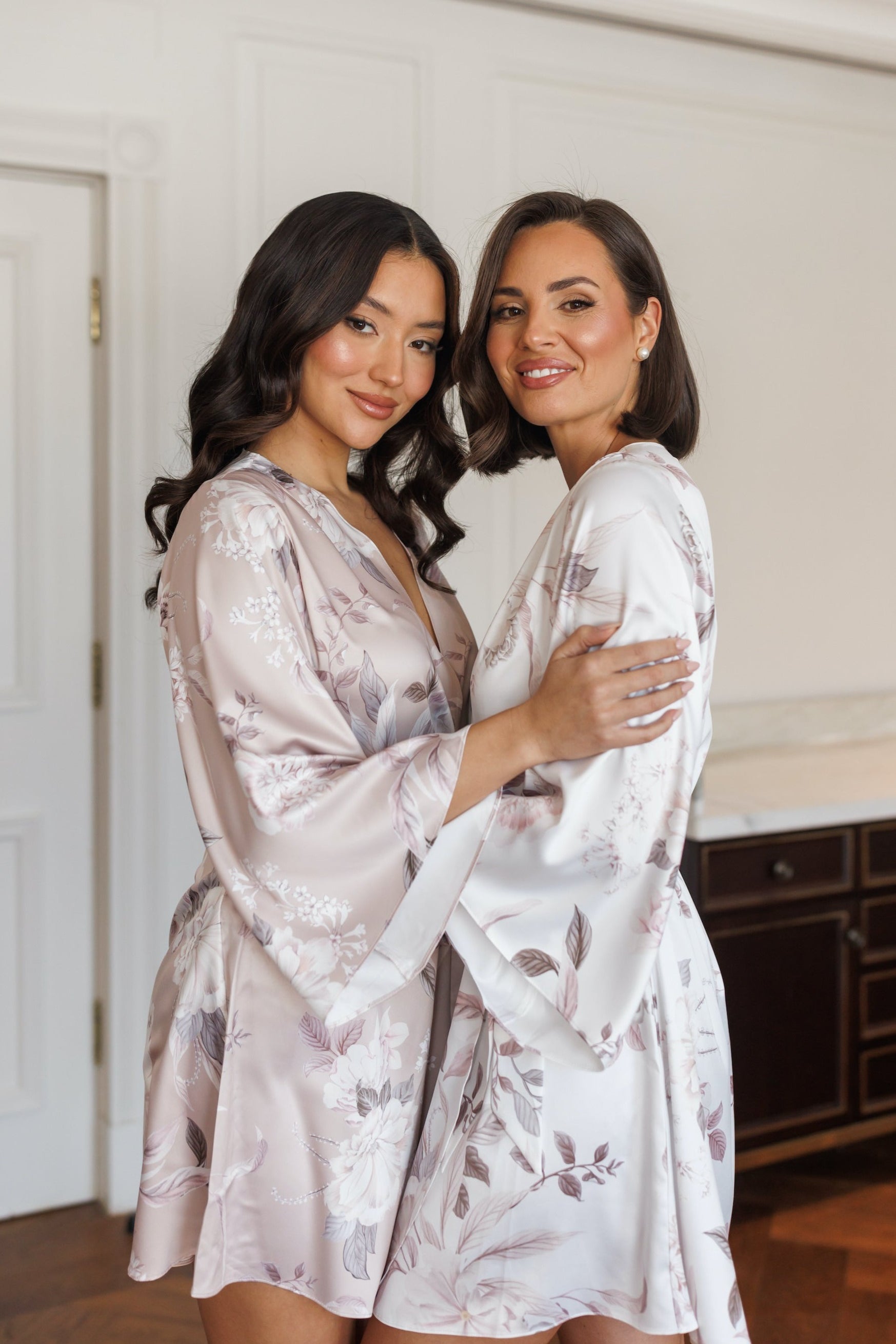 Luxury Robes for Your Special Day | Le Rose AU