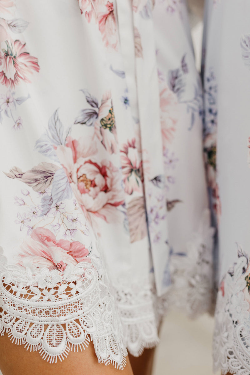 Serena Veiled Rose Printed Lace Trim Satin Robe